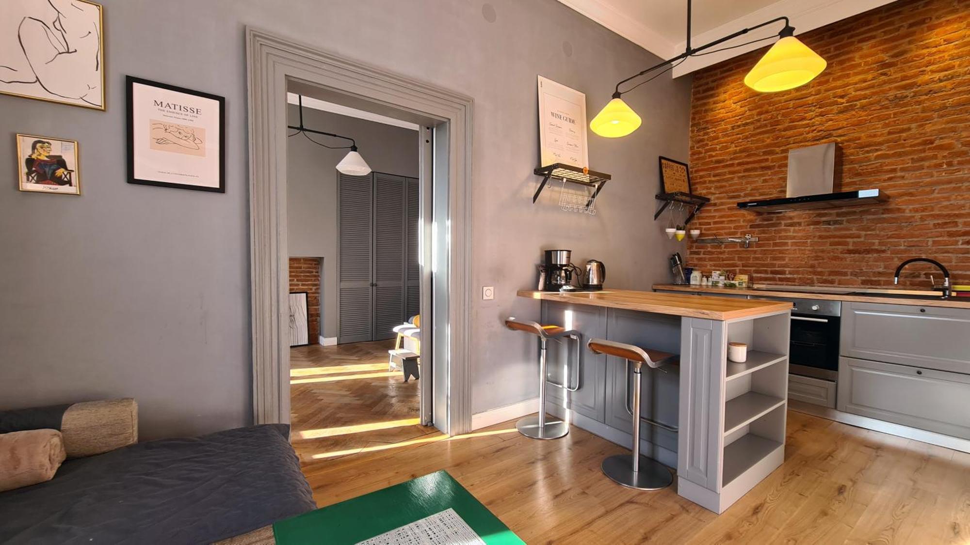 Republicii Brick Appartement