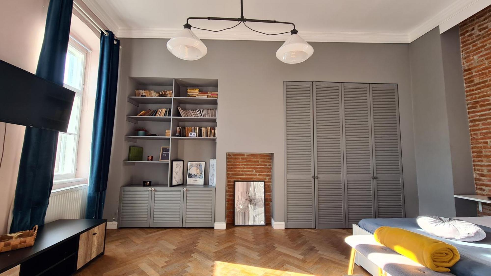 Republicii Brick Appartement